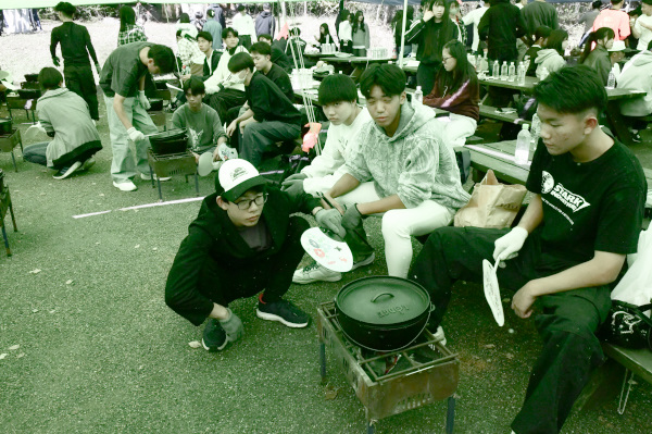 修学旅行速⑪（アウトドアクッキング）-28.jpg