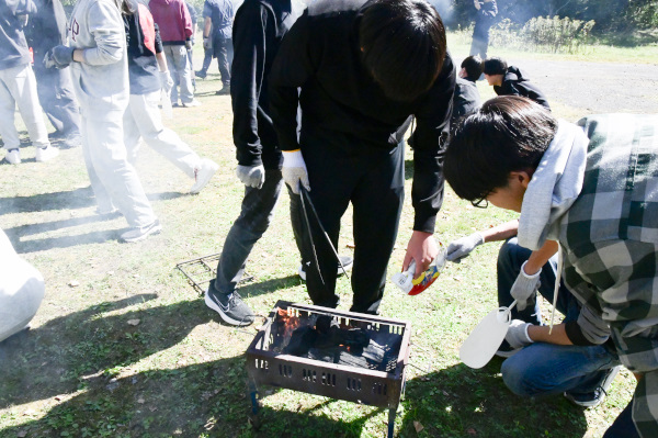 修学旅行速⑪（アウトドアクッキング）-15.jpg