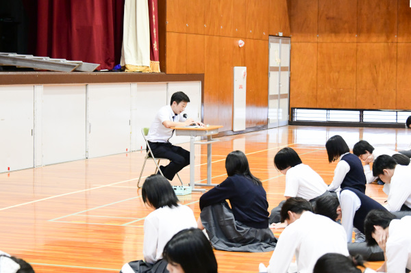 修学旅行HR-2.jpg
