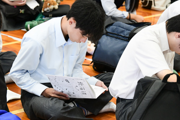 修学旅行結団式-4.jpg