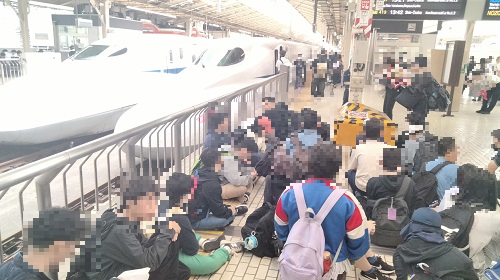 東京駅ホームA.jpg