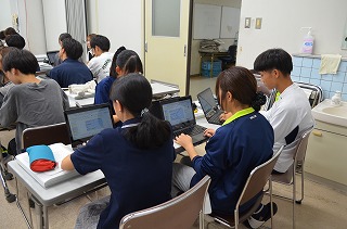 260909_4.jpg