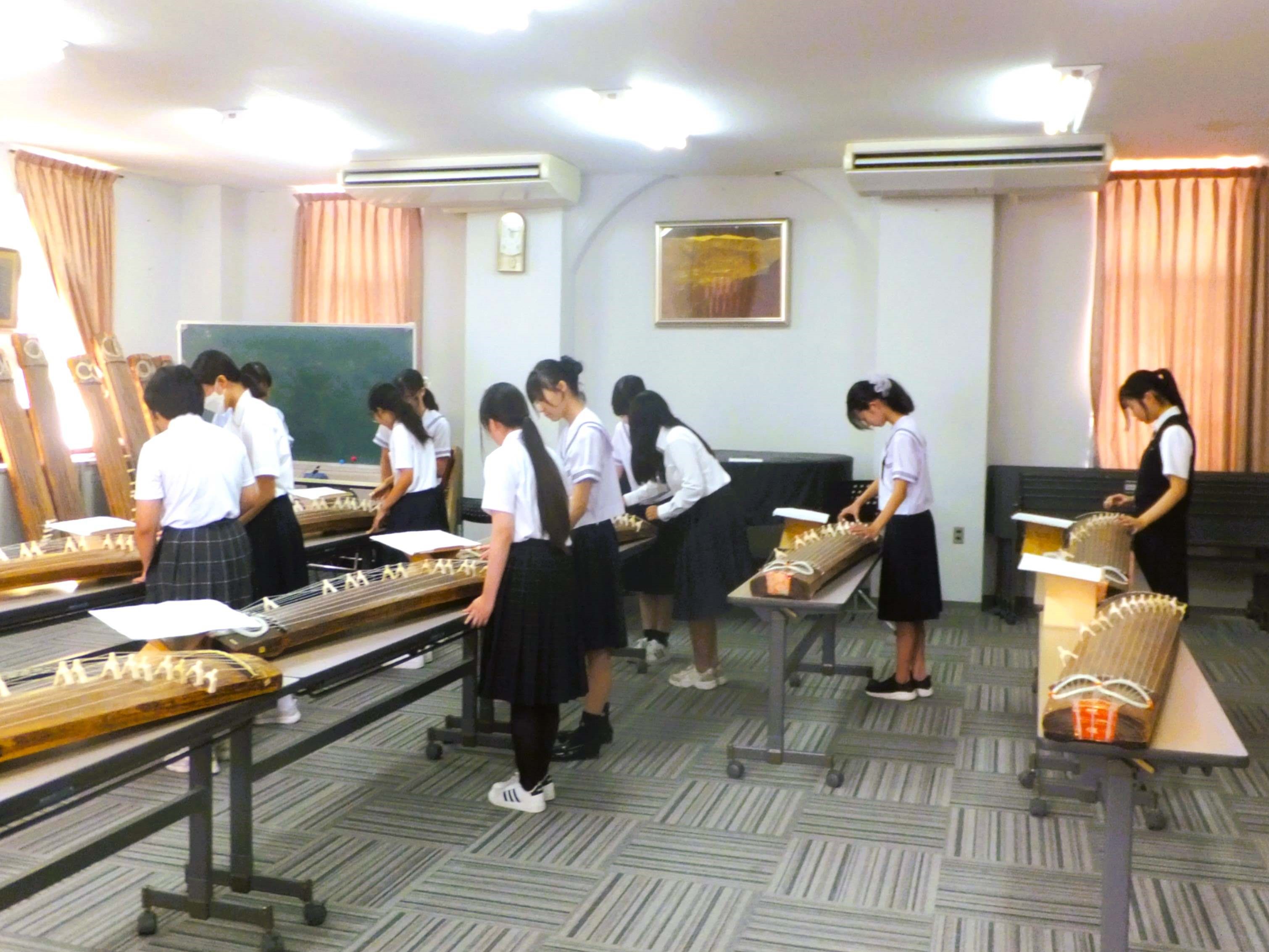 DSCF7795_1.JPG