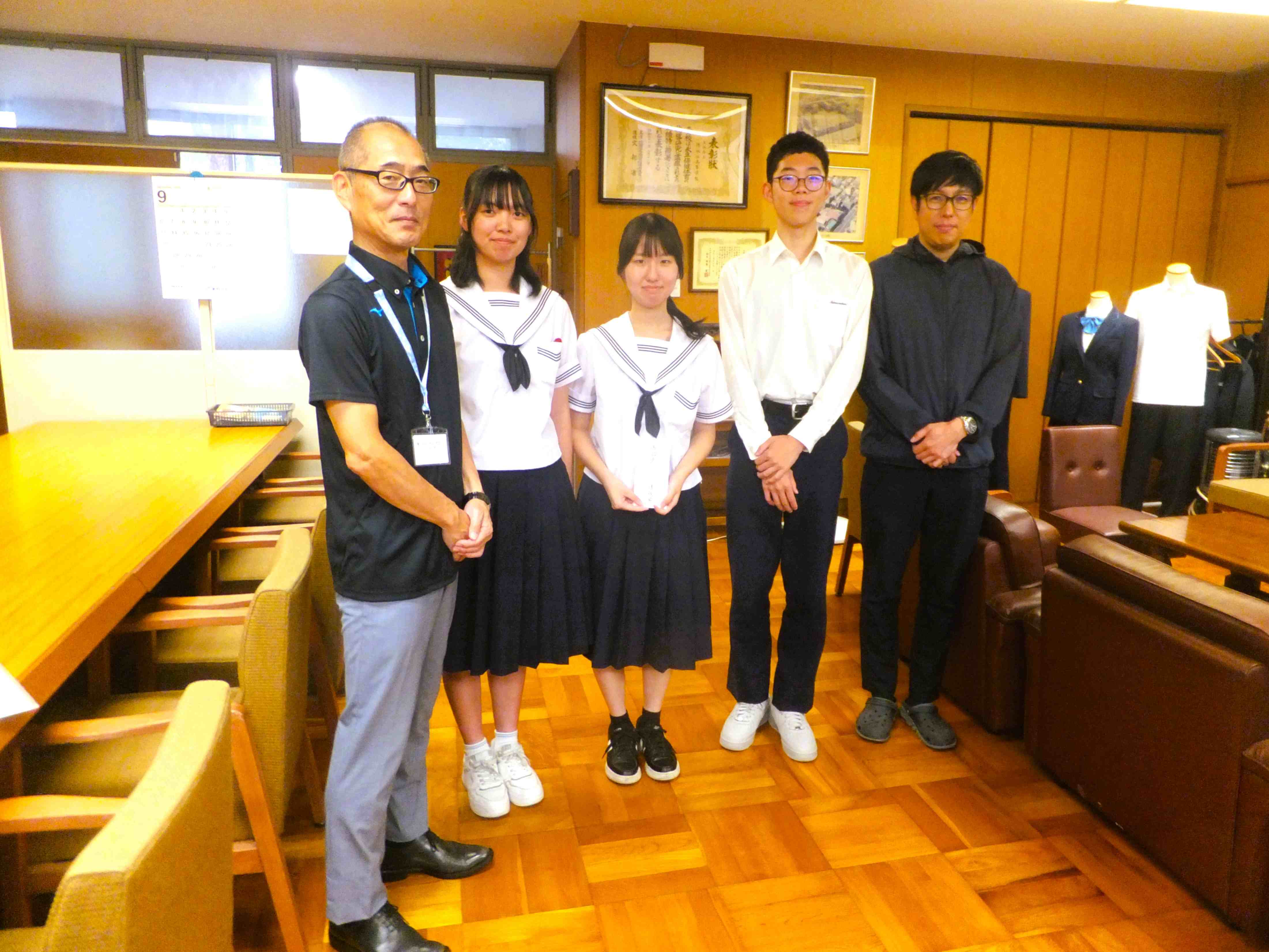 DSCF8014_1.JPG